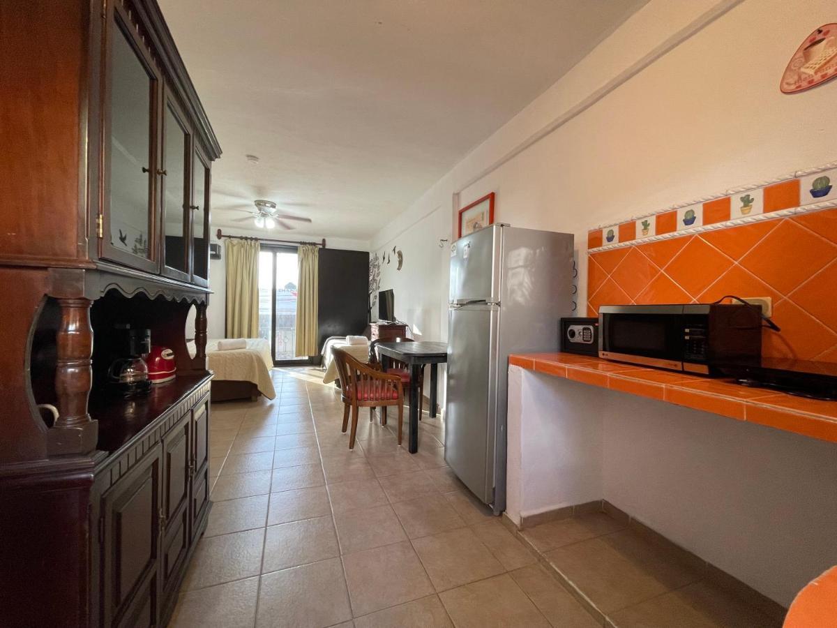 פלאייה דל כרמן Suites Fenicia (Adults Only) מראה חיצוני תמונה