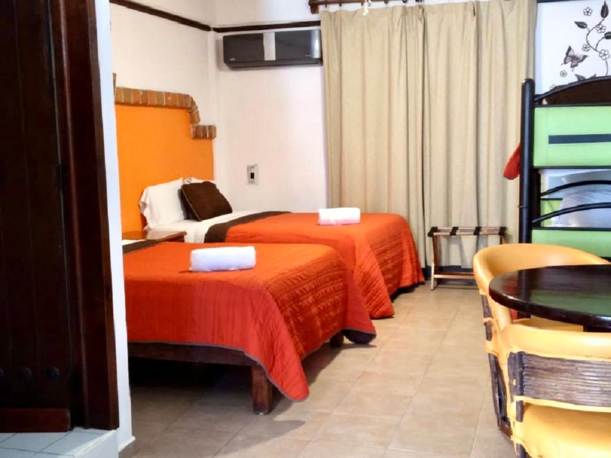 פלאייה דל כרמן Suites Fenicia (Adults Only) מראה חיצוני תמונה