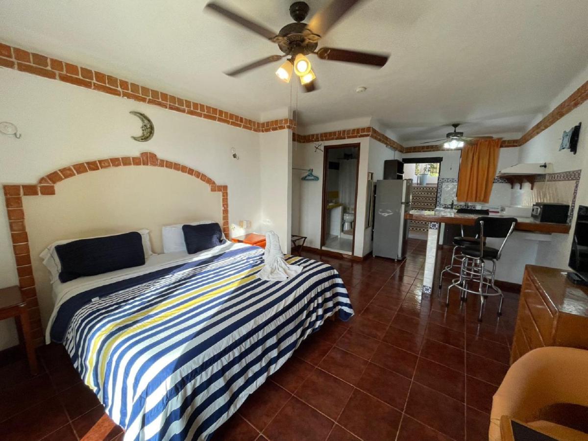 פלאייה דל כרמן Suites Fenicia (Adults Only) מראה חיצוני תמונה