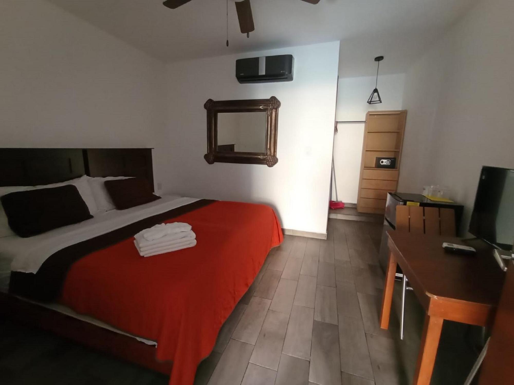 פלאייה דל כרמן Suites Fenicia (Adults Only) מראה חיצוני תמונה
