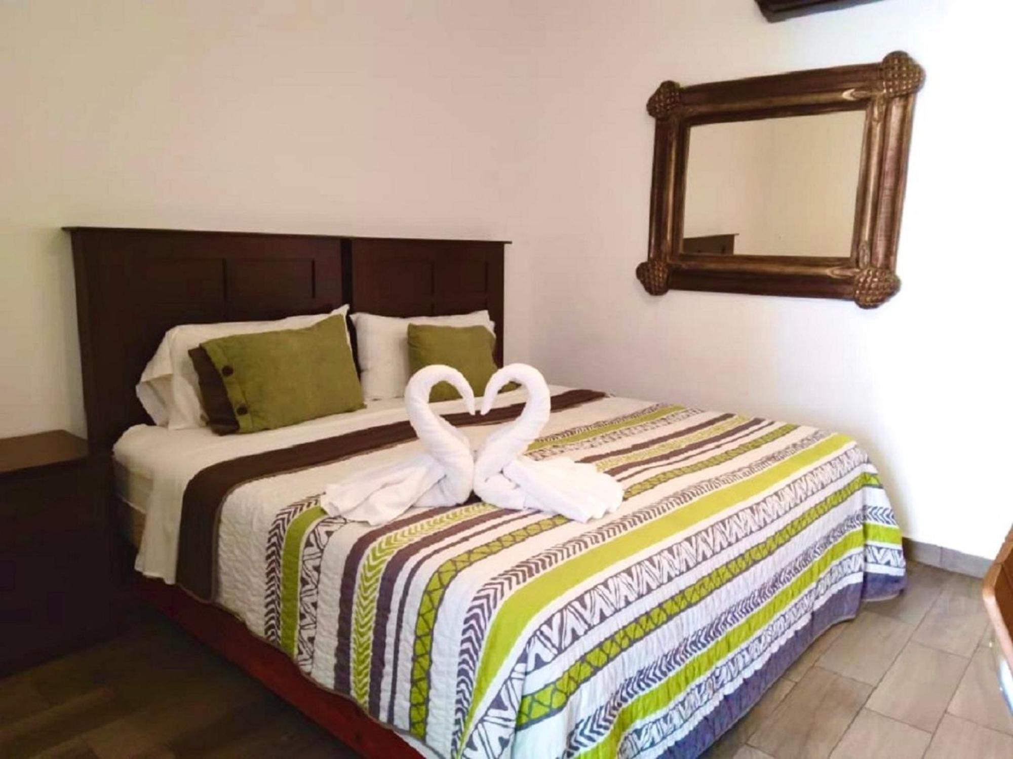 פלאייה דל כרמן Suites Fenicia (Adults Only) מראה חיצוני תמונה